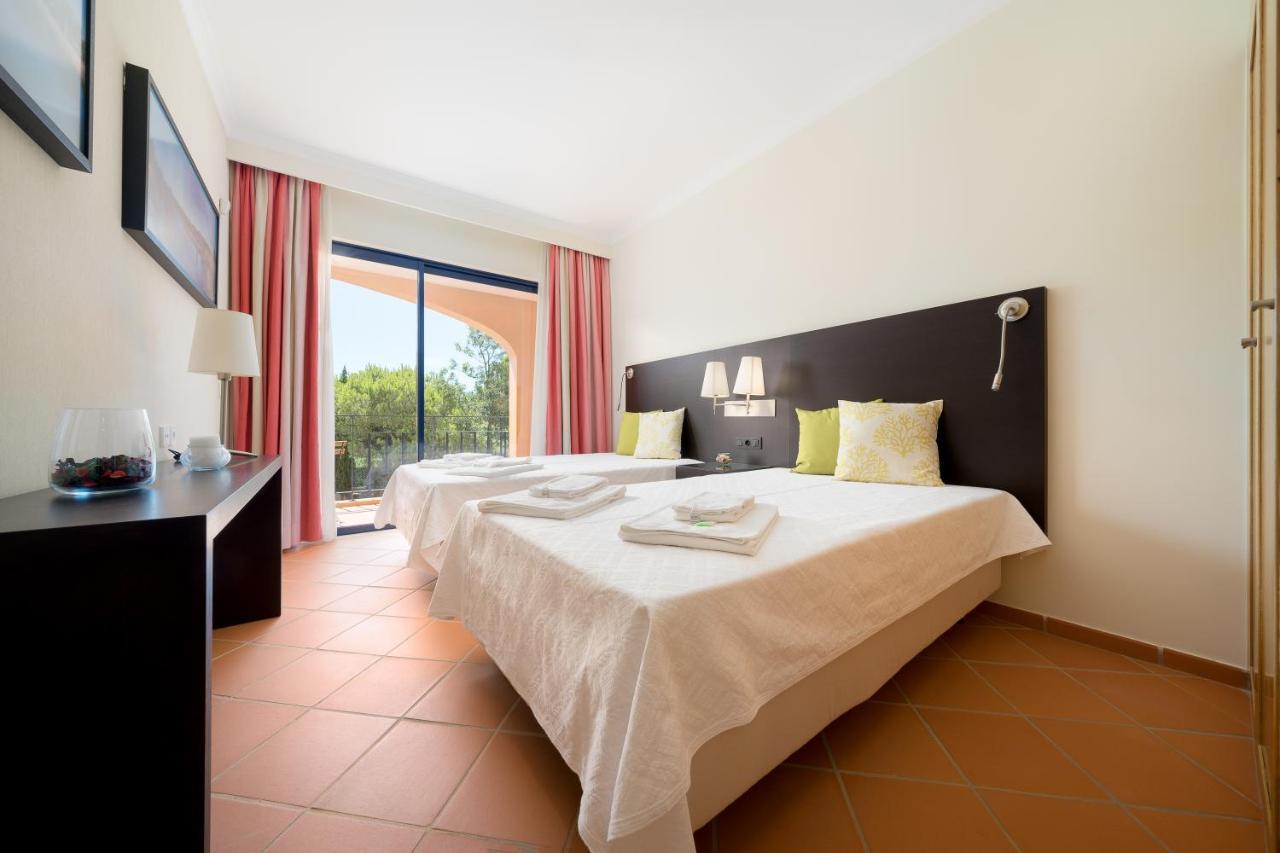 Al - Apartamentos Vila Sol F5 Bloco 3 Картейра Экстерьер фото